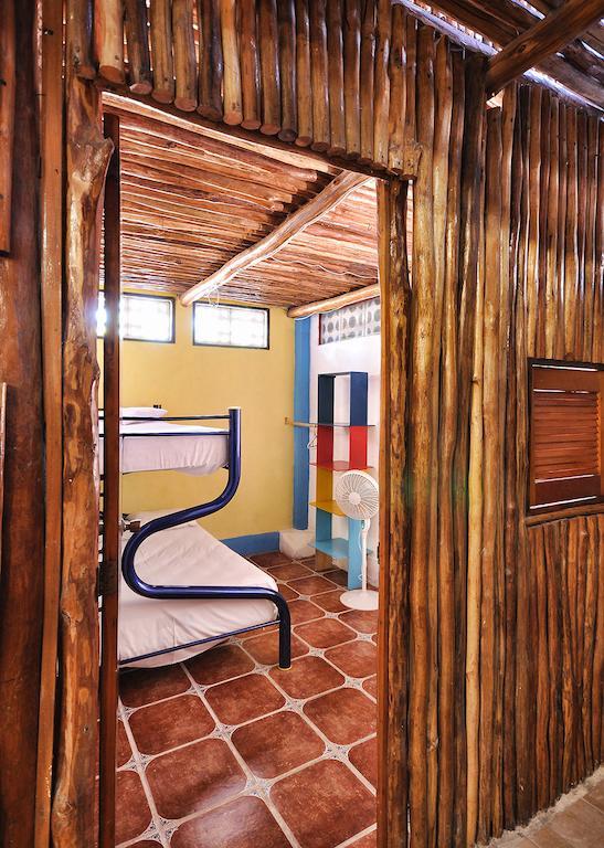 Hostel Playa Playa del Carmen Oda fotoğraf